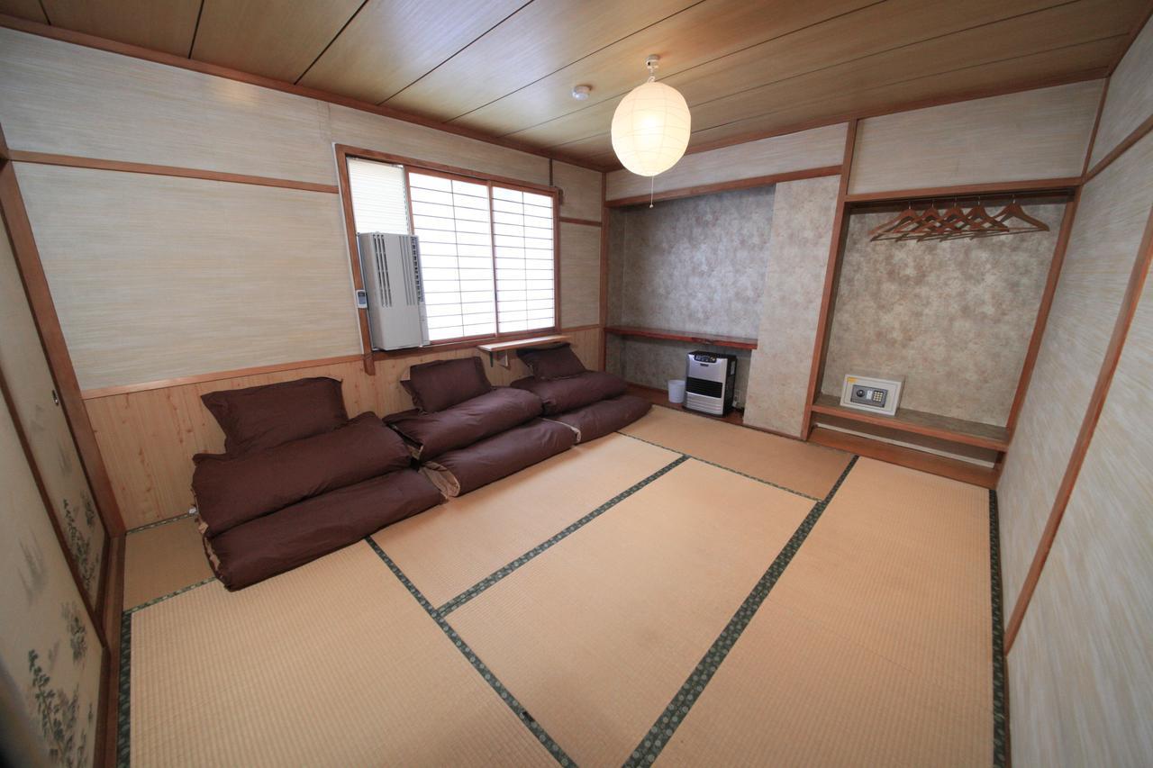 The Takayama Station Hostel Exterior photo